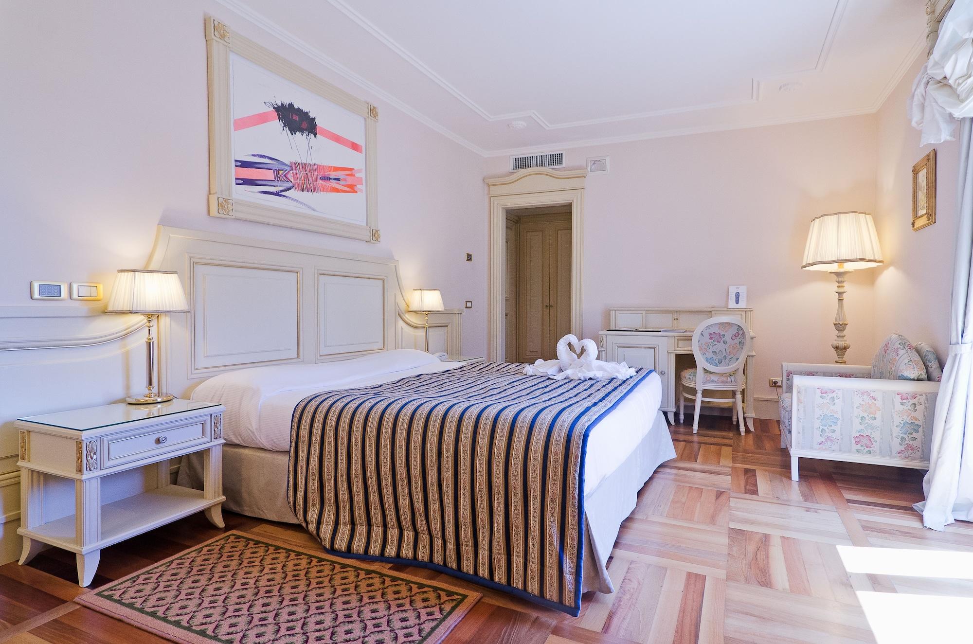 Hotel De Paris 산레모 외부 사진