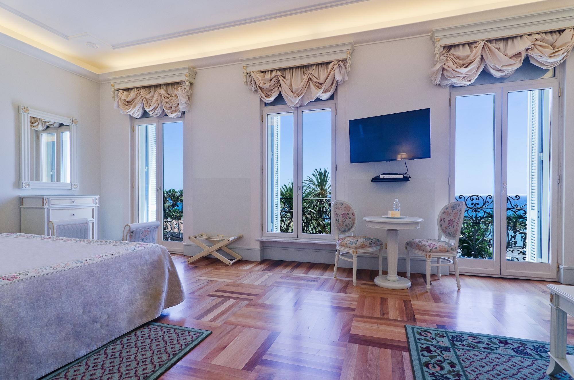 Hotel De Paris 산레모 외부 사진