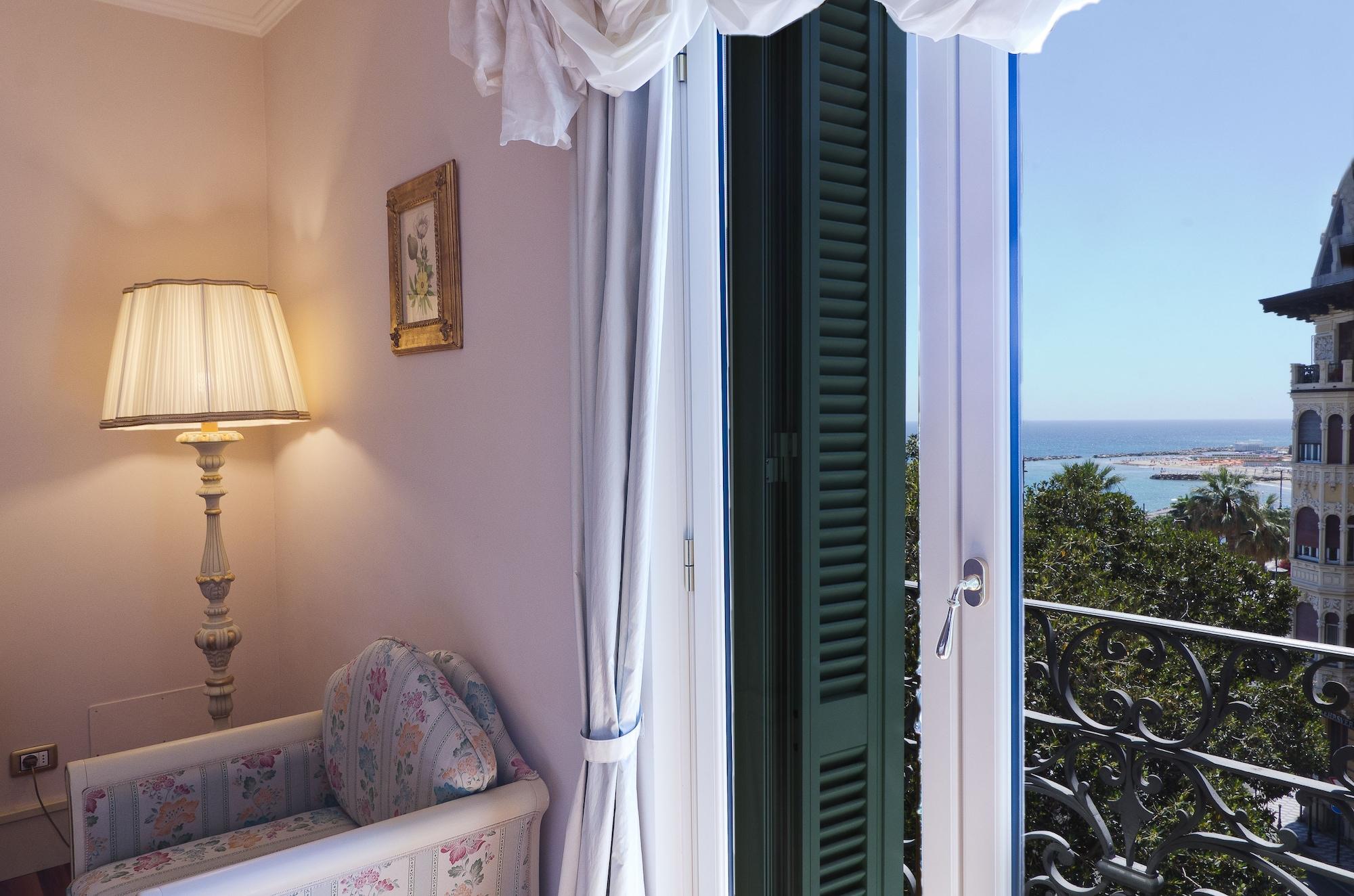 Hotel De Paris 산레모 외부 사진