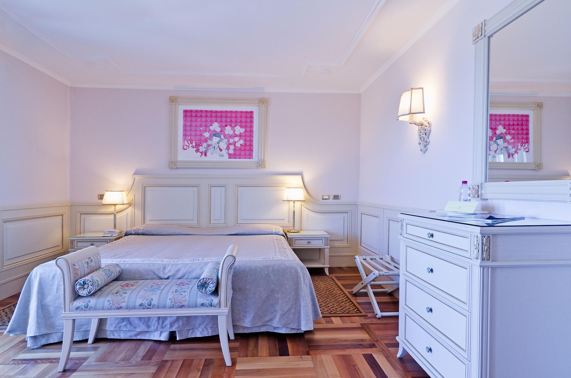Hotel De Paris 산레모 외부 사진