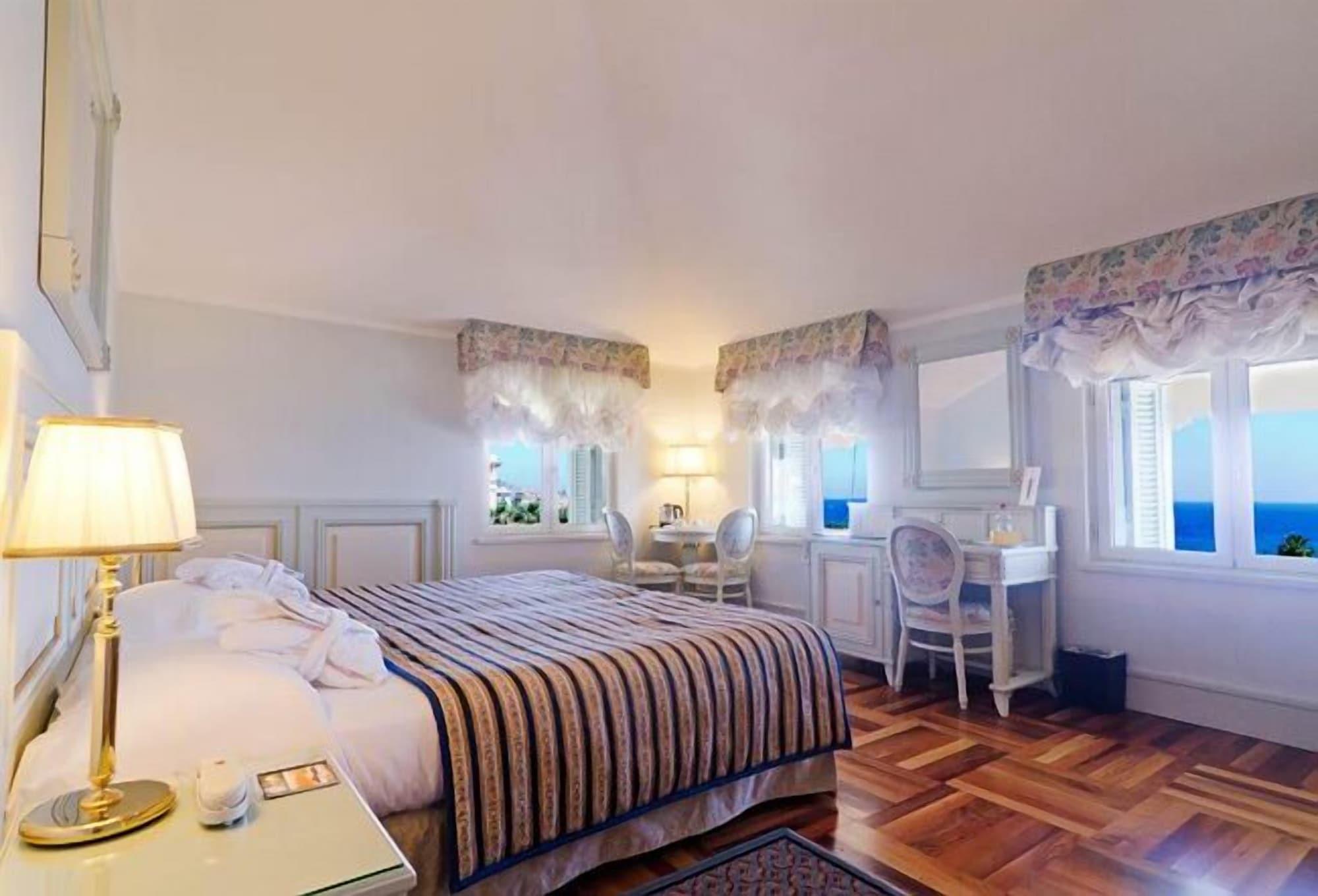 Hotel De Paris 산레모 외부 사진
