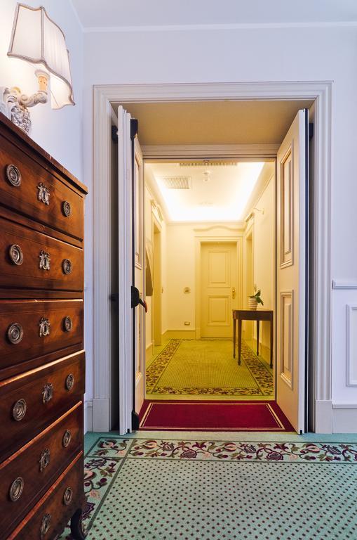 Hotel De Paris 산레모 외부 사진