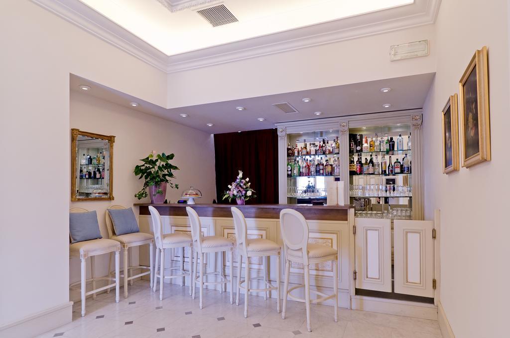 Hotel De Paris 산레모 외부 사진